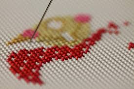 What materials do I need for cross stitch? Tips for choosing your